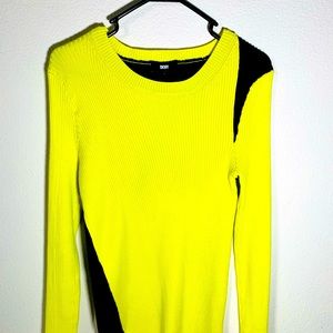 DKNT Yellow Sweater Comfortable